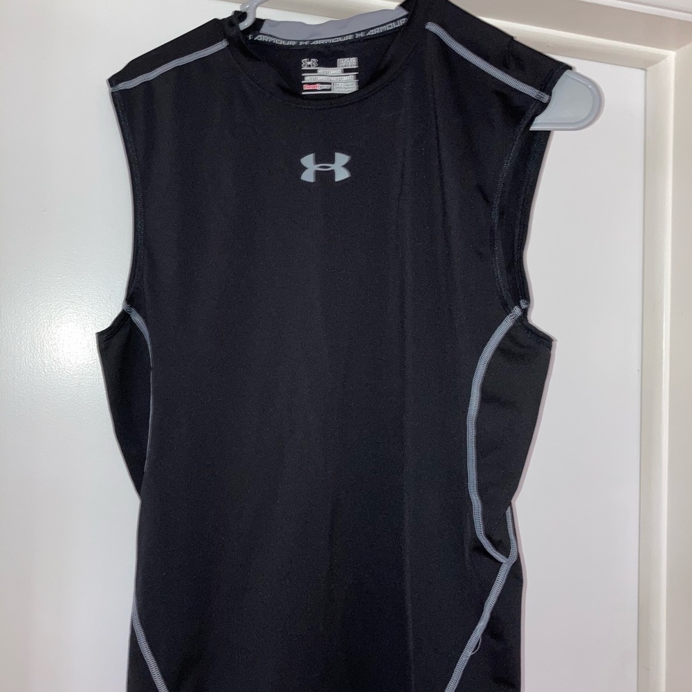 Under Armour workout cutoff, Large